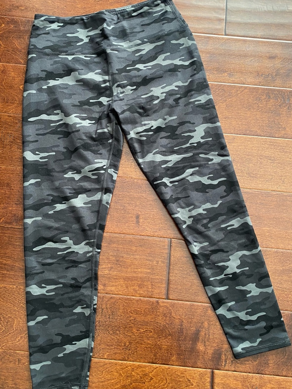 Maurices Medium cropped black and grey camo leggings